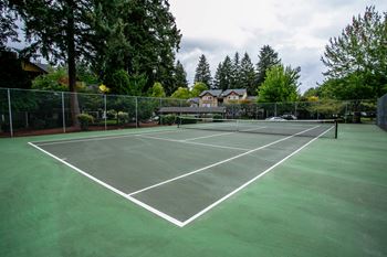 The park apartments outdoor tennis court